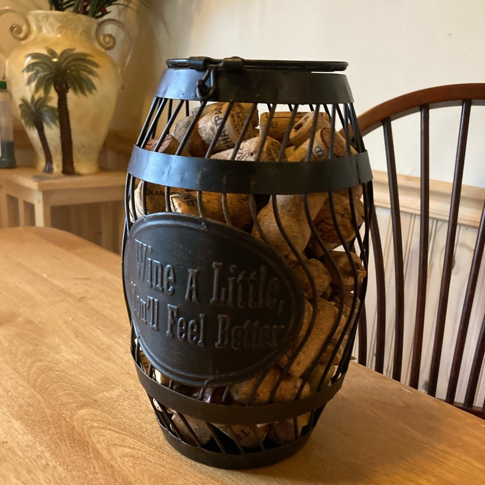 Wine Enthusiast cork cage wine barrel